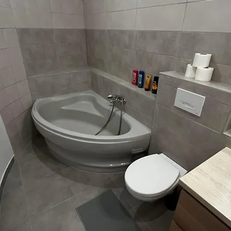 Riverside * Budapeste